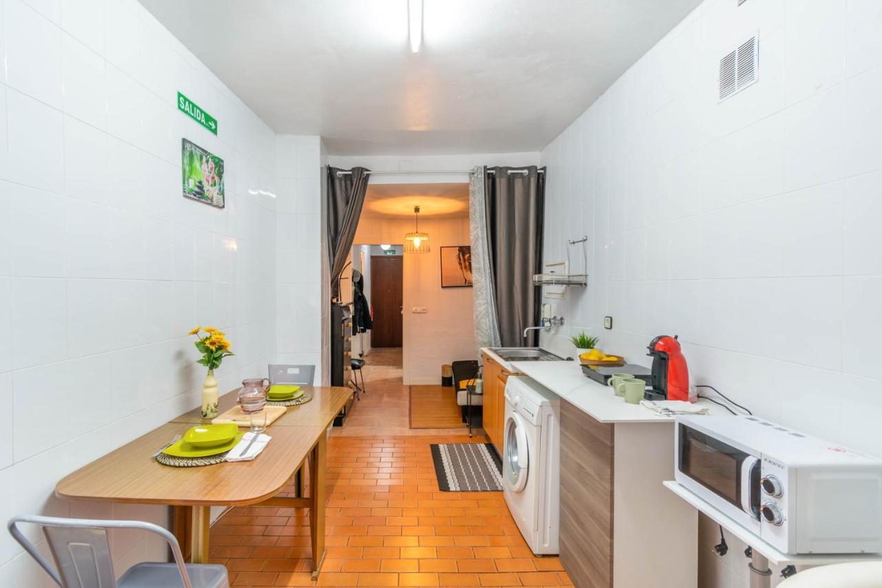 Acogedor Apartamento En El Corazon De Pamplona Exteriör bild