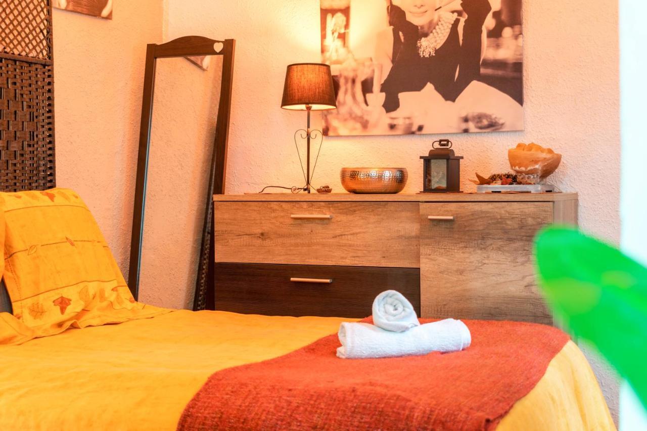 Acogedor Apartamento En El Corazon De Pamplona Exteriör bild
